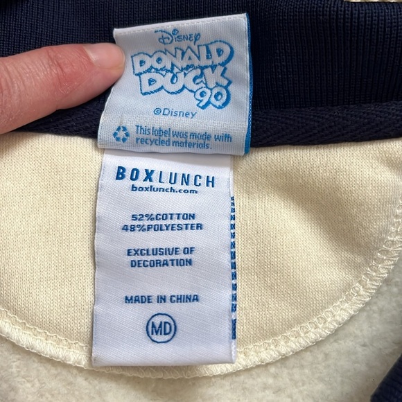 Disney BoxLunch Exclusive Our Universe Embroidered Sweatshirt Size M - Picture 3 of 11